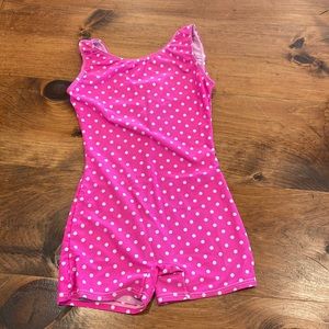 Girls gymnastics outfit
